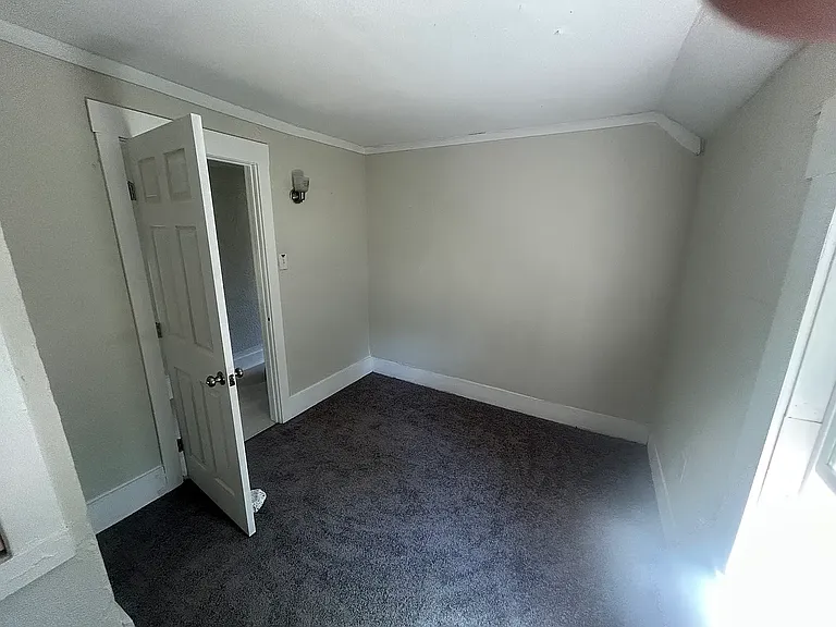 2825 SW Jefferson Ave — Photo 12