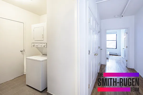 Rented by R New York | media 23