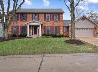 1820 Oconnell Pointe Ct, Ballwin, MO 63011