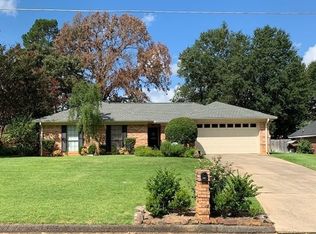 3713 Kriss Dr, Longview, TX 75604