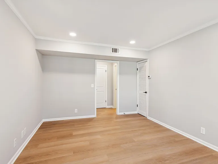 1011 Murfreesboro Rd #L9 — Photo 6
