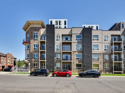 2600 University Ave SE APT 208, Minneapolis, MN, 55414
