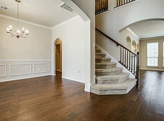 4th image of 1624 Nestledown Dr