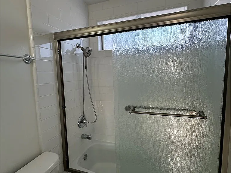 656 Lemar Park Dr #D — Photo 16