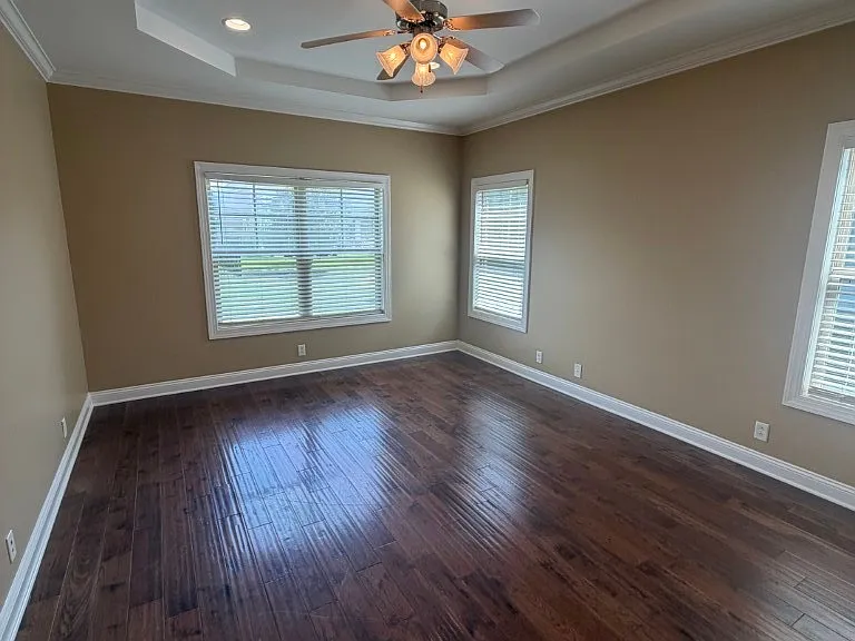 4406 Maximillion Cir — Photo 8