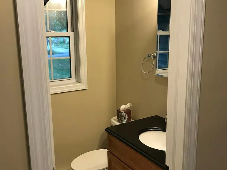 2 Aiken Ave — Photo 8