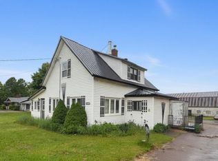 970 Dock Rd, Egmont Parish, PE C0B 1K0