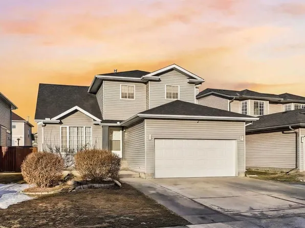 263 E Coral Keys Dr NE, Calgary, AB T3J 3K4