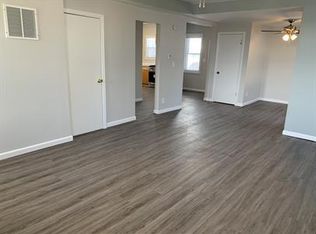 597 Jefferson St #15266908, Dubuque, IA 52001
