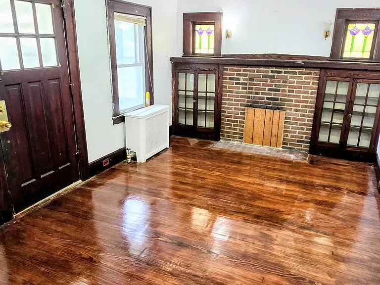 341 Dewitt Ave #1 — Photo 1