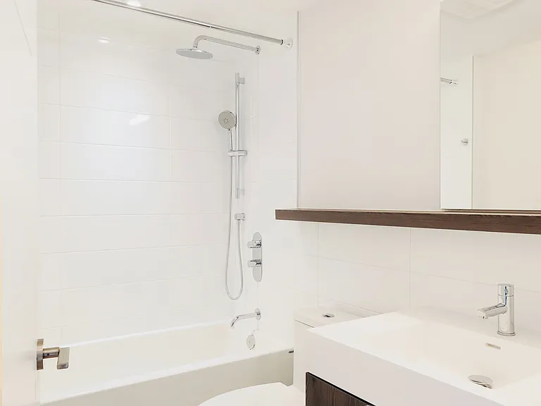 2525 Bathurst St #407 — Photo 8