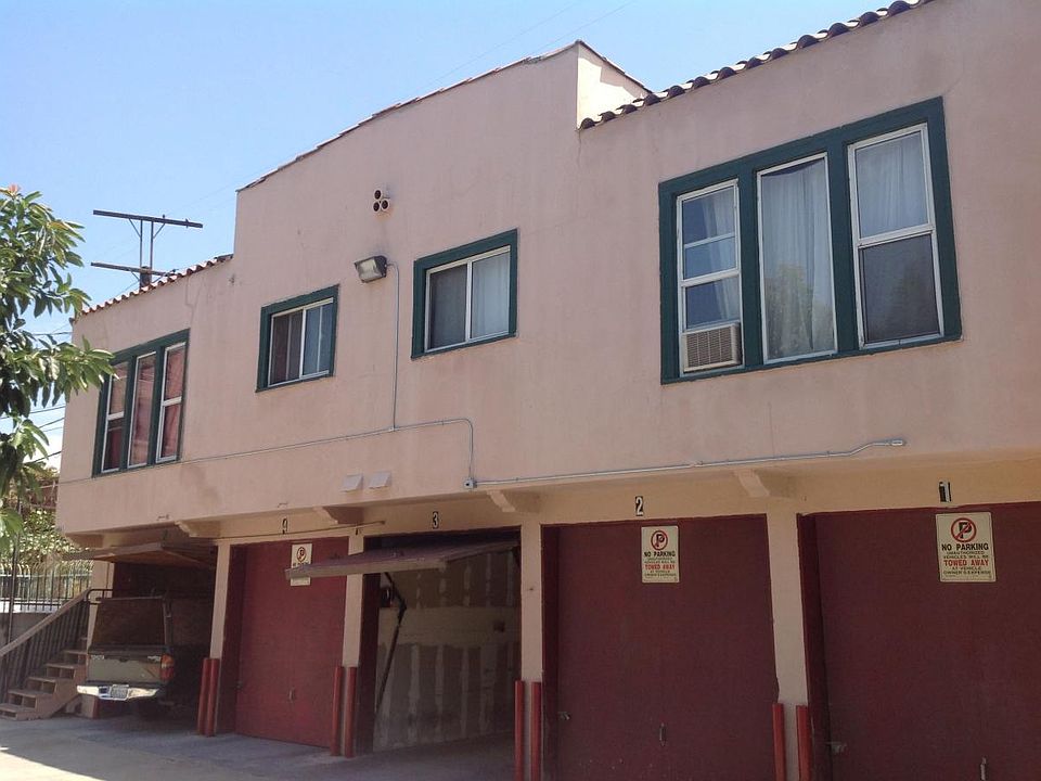 Exterior - Unit on Left Side