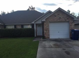 137 Remmy Ct, Mandeville, LA 70448