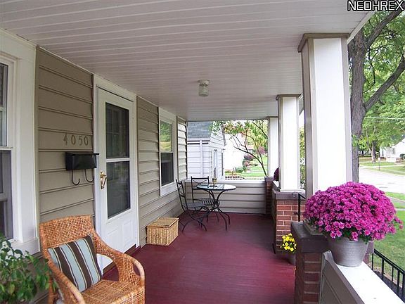 3rd image of 4050 W 226th St