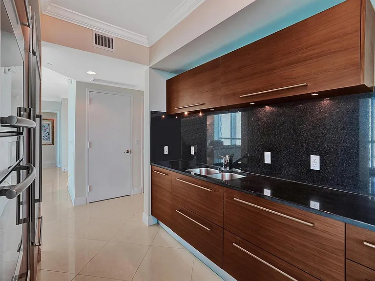 101 S Fort Lauderdale Beach Blvd #1606 — Photo 30