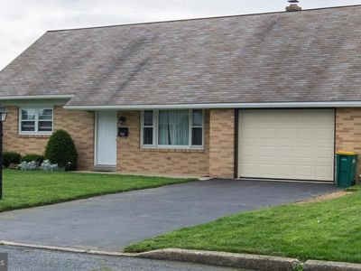733 Suzanne Dr, Lebanon, PA, 17046