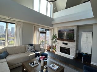 1444 N Orleans St APT 9I, Chicago, IL 60610
