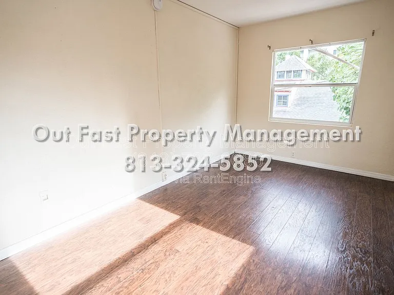 537 2nd St N #B — Photo 20
