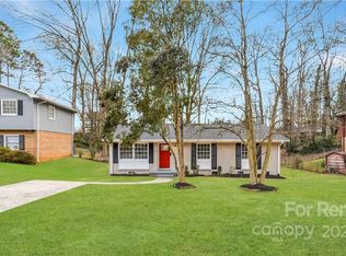 3918 Dunwoody Dr, Charlotte, NC 28215
