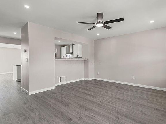 3rd image of 1387 Cascara Dr