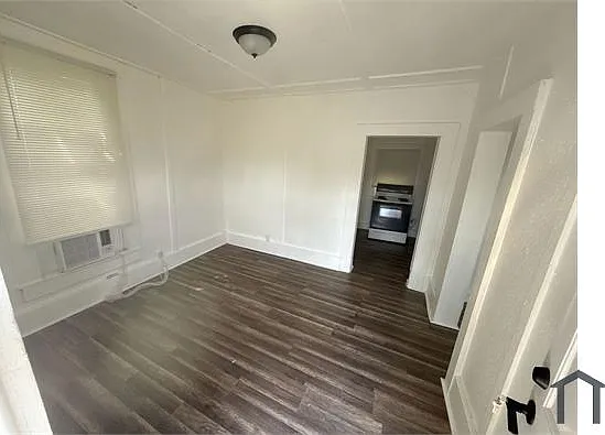 1 bed, 500 sqft, $750 — Photo 3
