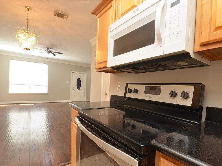 11045 Landswalk Dr #115 — Photo 24