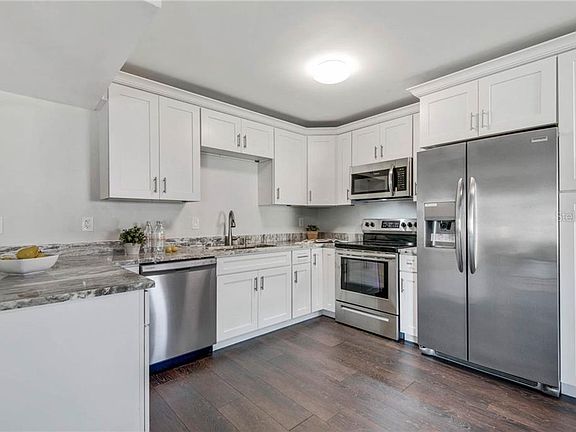 5th image of 3275 37th Way S APT B