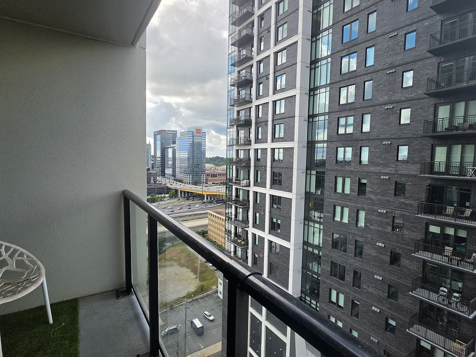 1280 W Peachtree St NW — Photo 3