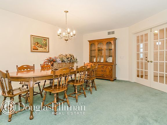 4th image of 16 Witt Ln