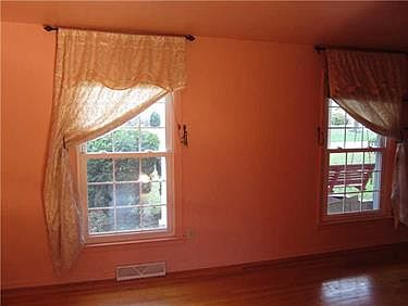 5th image of 116 Victoria Dr