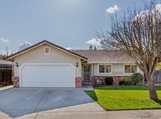 403 Pamona St, Waterford, CA 95386