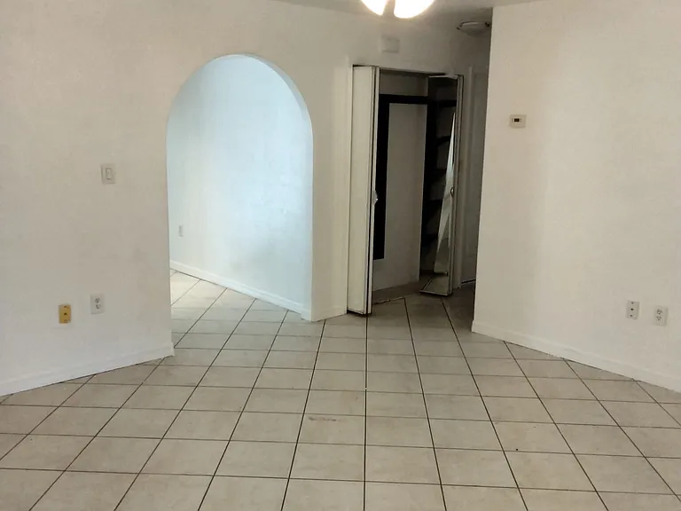 915 W Magnolia St #915 — Photo 16