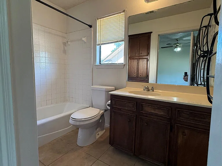 16307 Framingham Cir — Photo 14