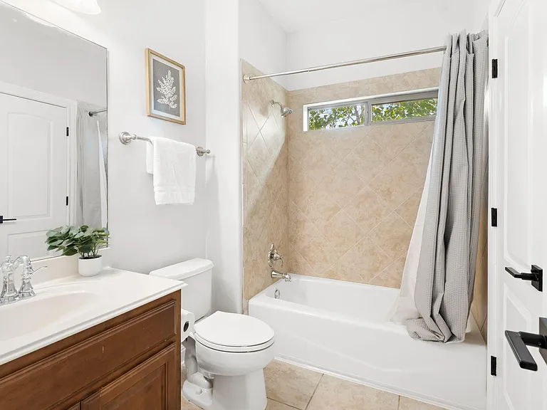 13500 Coleto Creek Trl — Photo 29