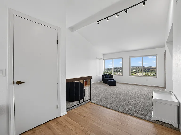 14058 Tierra Bonita Rd — Photo 2