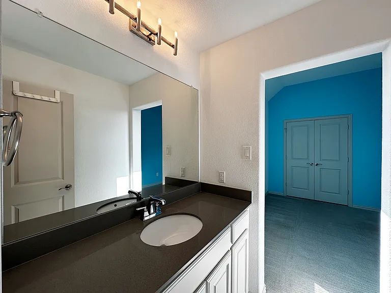 2042 Farmhouse Way — Photo 27