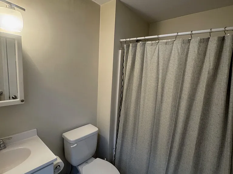 62 William St #2A — Photo 8