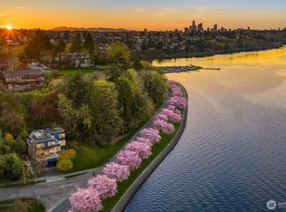 3903 48th Avenue S, Seattle, WA