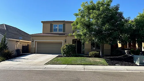 1407 Skibbereen Way Photo 1