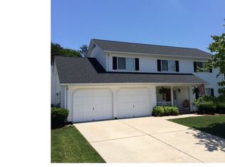 9 Manor Ridge Ct, Greensboro, NC 27407