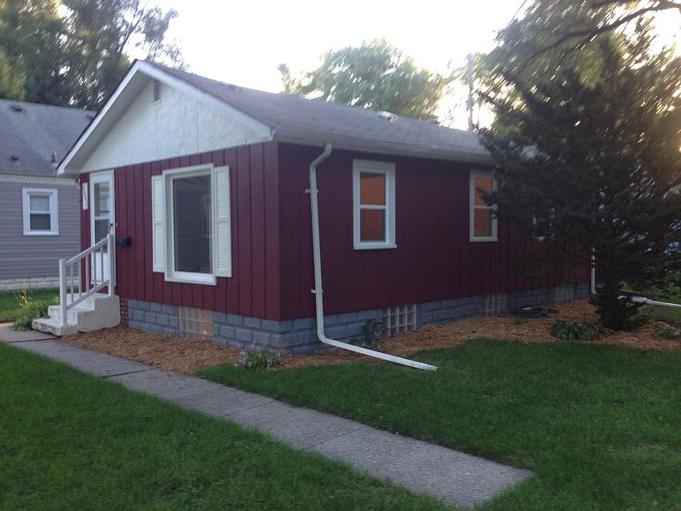 1st image of 9006 Richard Ave