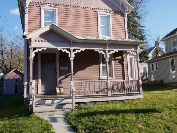 28 N Chestnut Street, New Paltz, NY 12561