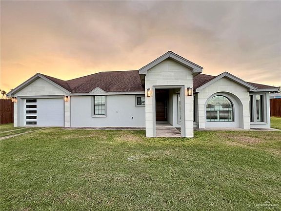 4th image of 2609 Imperial Ln
