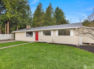 15221 150th Ln SE, Renton, WA 98058