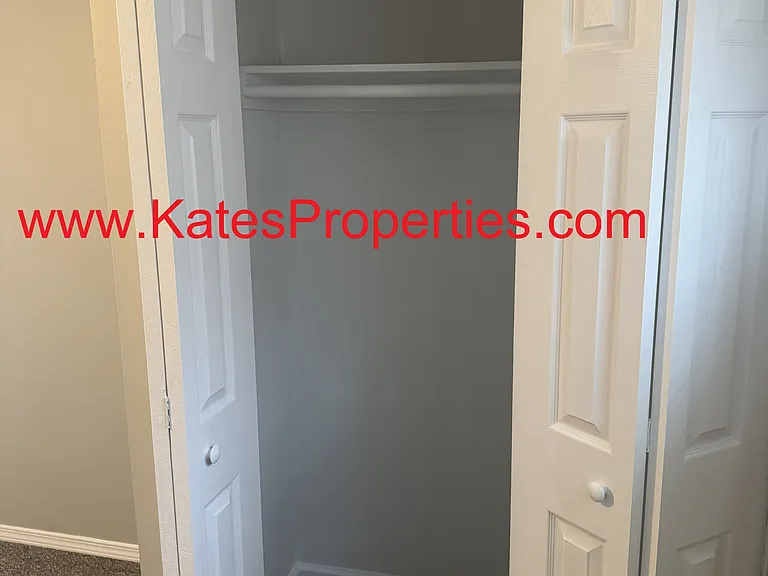 Bedroom 5 Closet