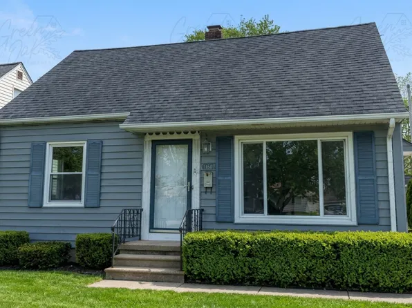 13402 Shady Oak Blvd, Garfield Heights, OH 44125