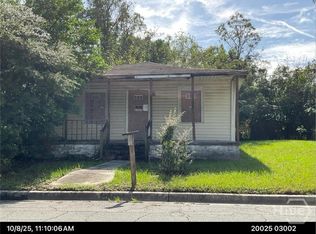 8 Burke Ave, Savannah, GA 31408