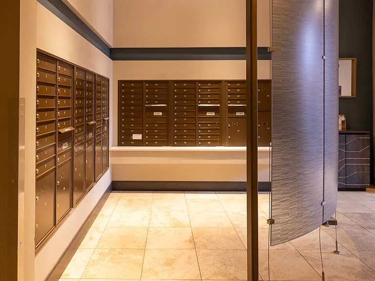 mail and package room