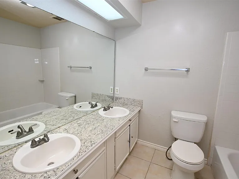 4615 Fitzwater Dr — Photo 13