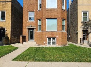 5922 N Washtenaw Ave #2, Chicago, IL 60659